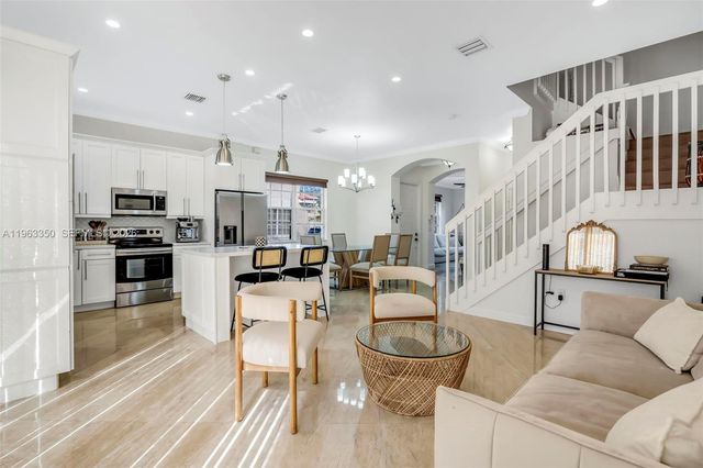 12464 SW 42nd St, Miramar, FL 33027