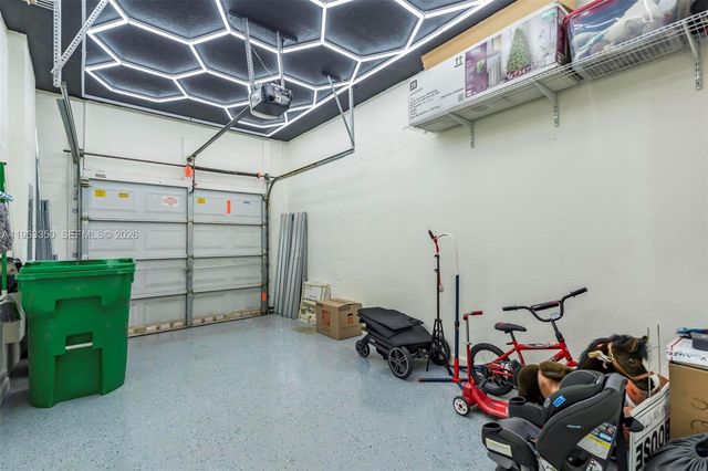 12464 SW 42nd St, Miramar, FL 33027