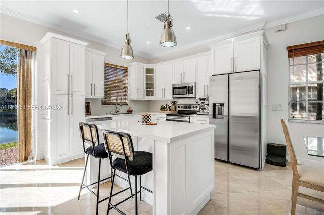 12464 SW 42nd St, Miramar, FL 33027