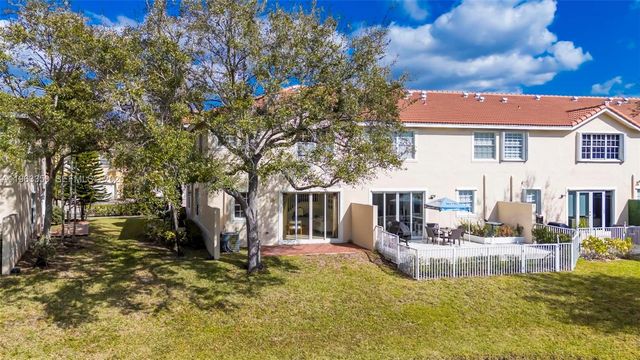 12464 SW 42nd St, Miramar, FL 33027