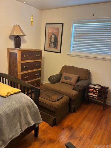 7 Chicago, Little Rock, AR 72206