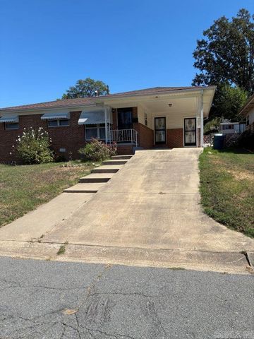 7 Chicago, Little Rock, AR 72206