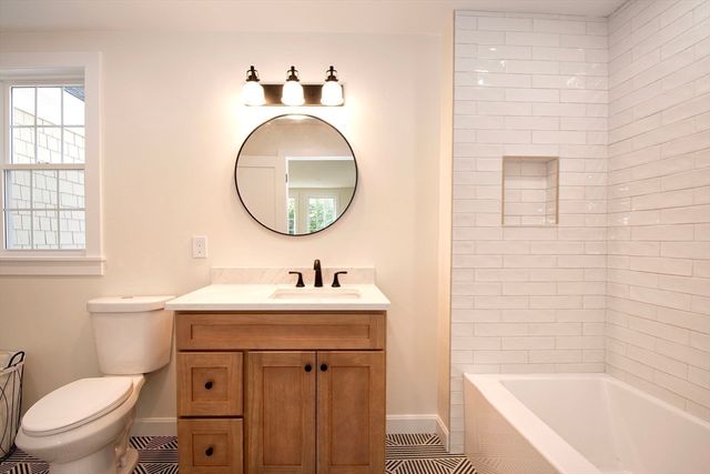 1066 Millstone Rd, Brewster, MA 02631