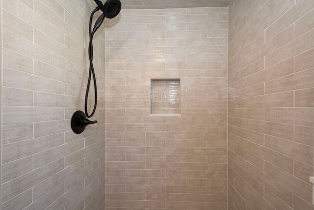 1066 Millstone Rd, Brewster, MA 02631