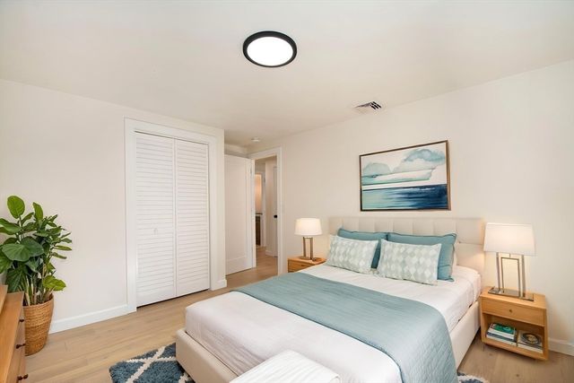 1066 Millstone Rd, Brewster, MA 02631