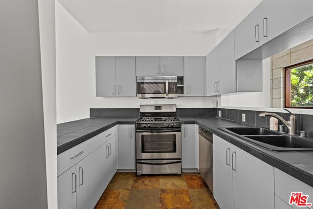 343 Rennie Avenue 7, Venice, CA 90291