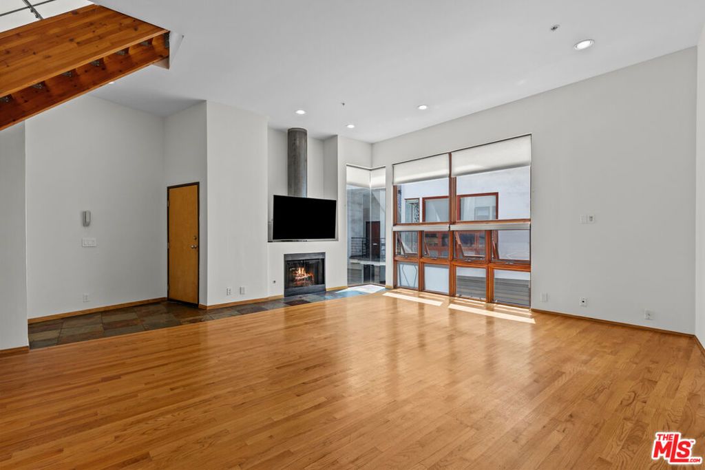 343 Rennie Avenue 7, Venice, CA 90291