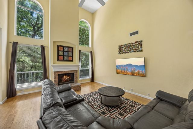2401 Pinehurst Court, Highland Village, TX 75077