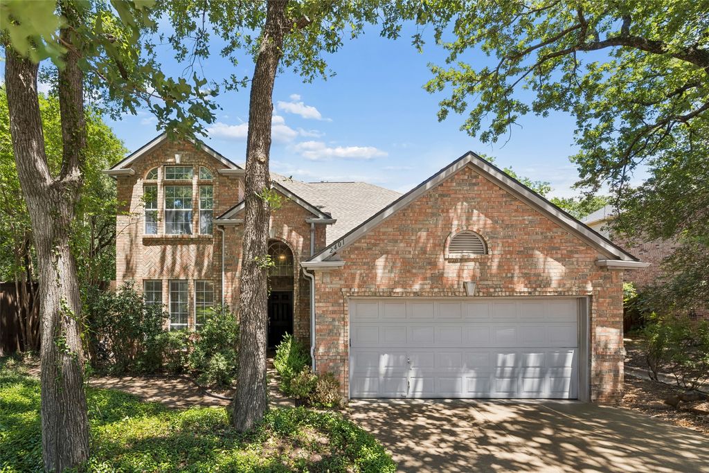 2401 Pinehurst Court, Highland Village, TX 75077