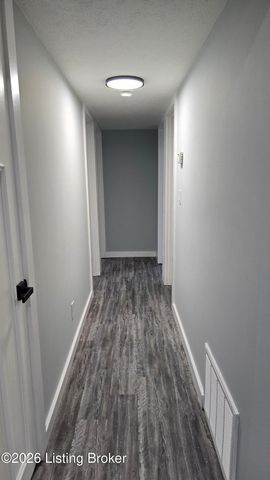 3708 Tuesday Way, Louisville, KY 40219