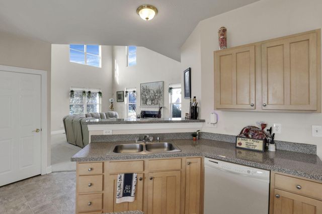 151 Whittington Place, Etna, OH 43062