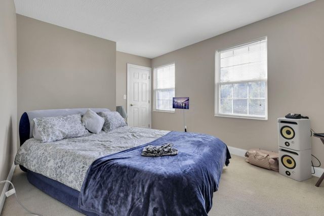 151 Whittington Place, Etna, OH 43062