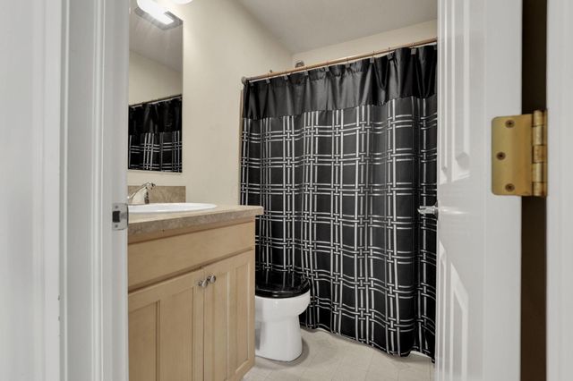 151 Whittington Place, Etna, OH 43062