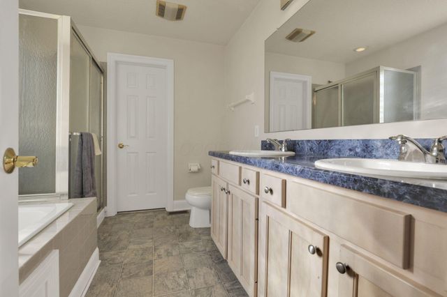151 Whittington Place, Etna, OH 43062