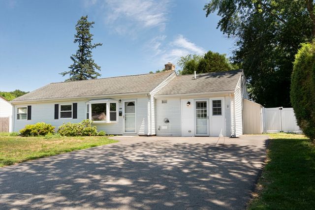 18 Brookfield Ter 0, Framingham, MA 01701