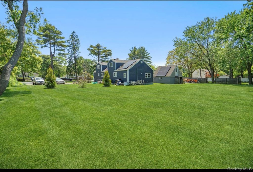 47 Bushwick Avenue, Brentwood, NY 11717