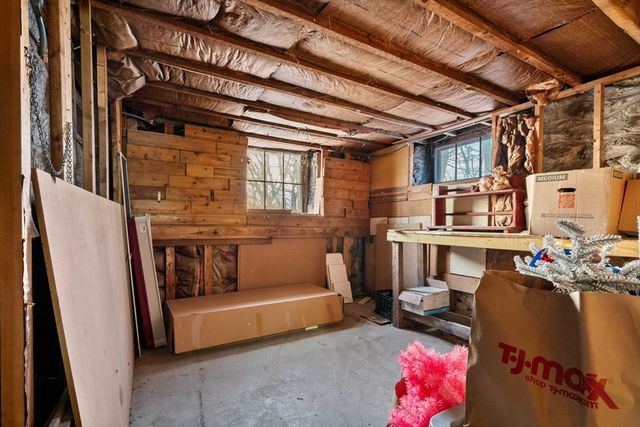 96 N Main St 3, Andover, MA 01810