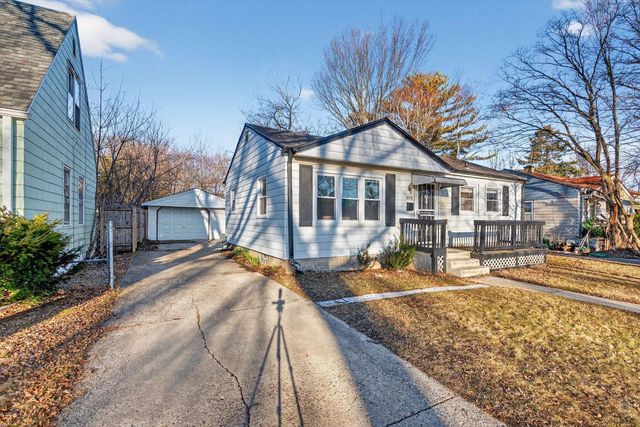 5353 N 56th STREET, Milwaukee, WI 53218