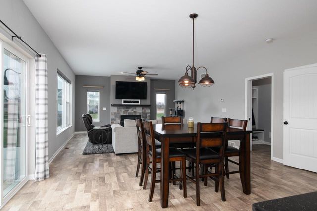 19677 Yorktown PLACE, Bristol, WI 53104