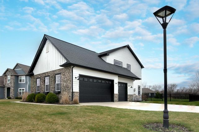 19677 Yorktown PLACE, Bristol, WI 53104