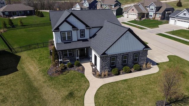 19677 Yorktown PLACE, Bristol, WI 53104