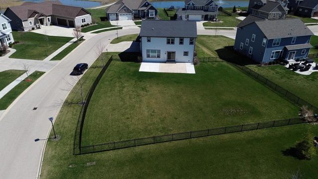 19677 Yorktown PLACE, Bristol, WI 53104