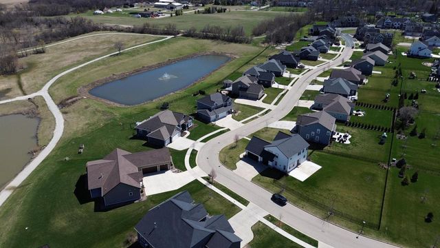 19677 Yorktown PLACE, Bristol, WI 53104