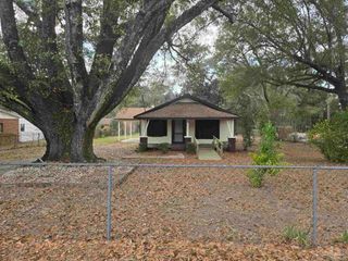 6319 Denver Ave, Pensacola, FL 32526