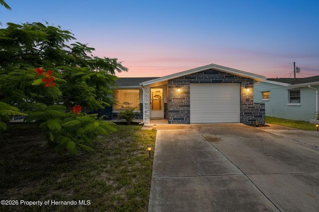 5334 Casino Drive, Holiday, FL 34690