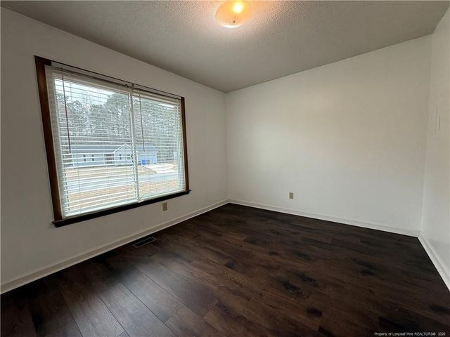 6814 Foxton Court, Fayetteville, NC 28304