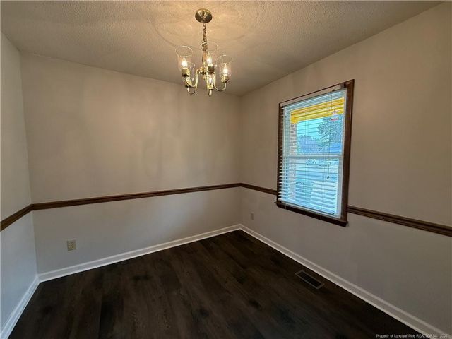 6814 Foxton Court, Fayetteville, NC 28304