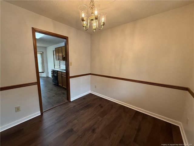 6814 Foxton Court, Fayetteville, NC 28304