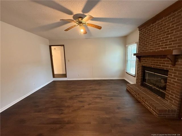 6814 Foxton Court, Fayetteville, NC 28304