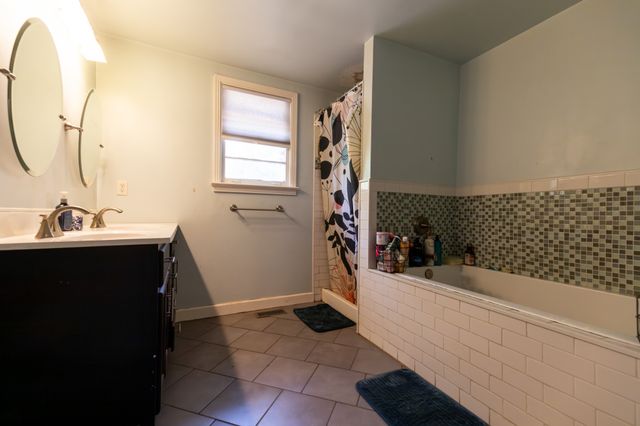 1109 Berwick Trl, Madison, TN 37115