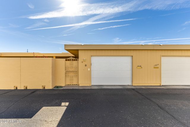 17026 N 107TH Avenue, Sun City, AZ 85373