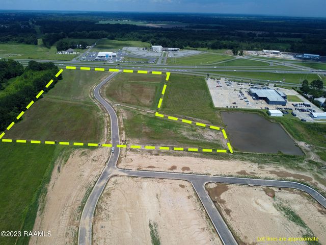 184 Crowne Parc Drive, Opelousas, LA 70570