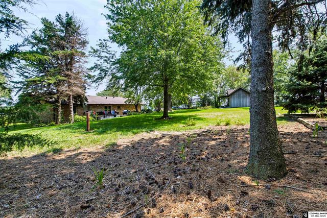 1221 Beechcraft Road, Lincoln, NE 68527