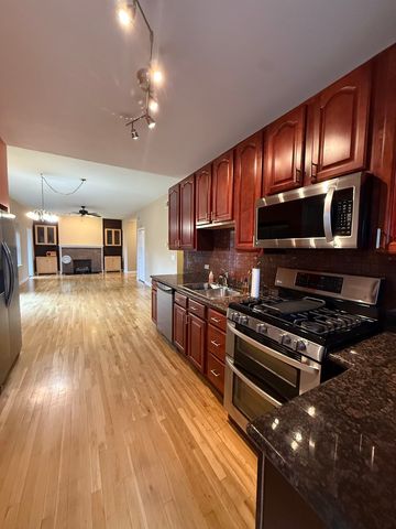 5942 S king Drive 4N, Chicago, IL 60637