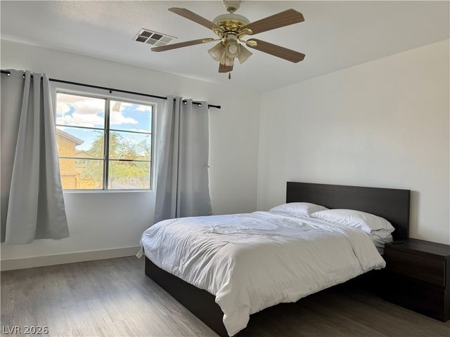 6745 Whipplewood Way, Las Vegas, NV 89148