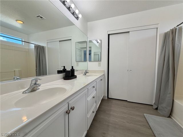 6745 Whipplewood Way, Las Vegas, NV 89148