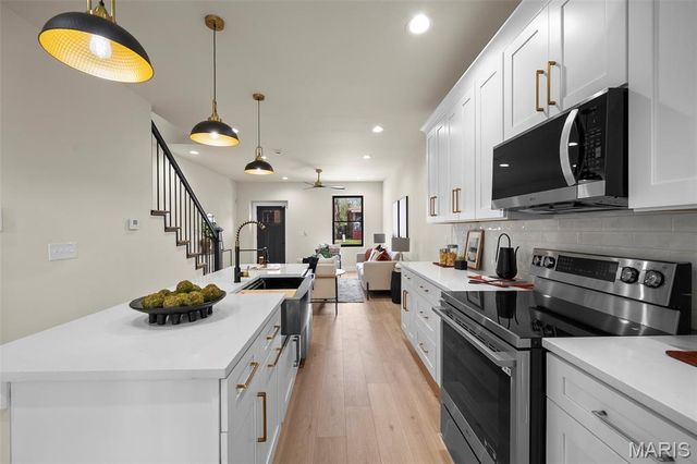 3144 Potomac Street, St Louis, MO 63118