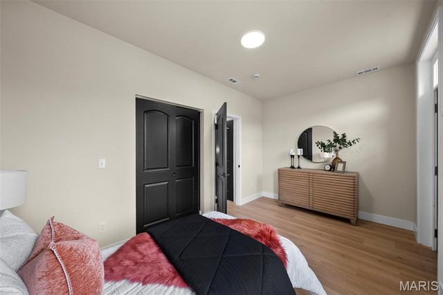 3144 Potomac Street, St Louis, MO 63118