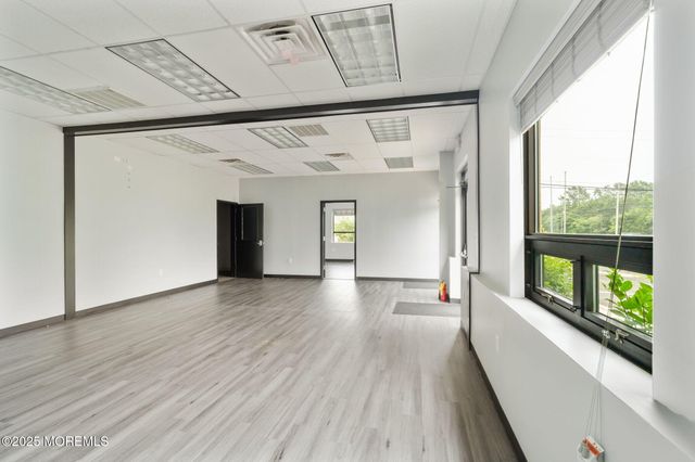 395 Main Street, West Creek, NJ 08092