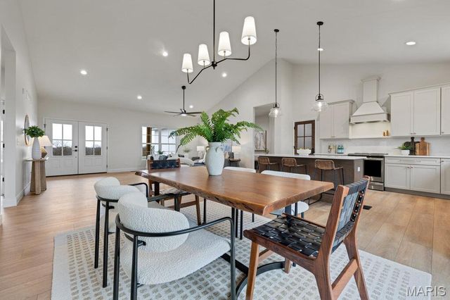 70 Eagles Watch Drive, Silex, MO 63377