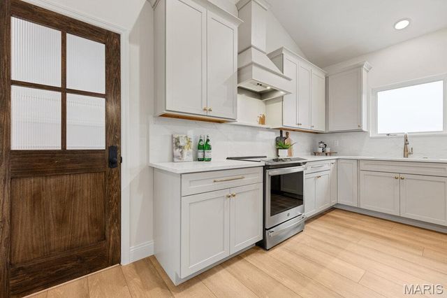 70 Eagles Watch Drive, Silex, MO 63377