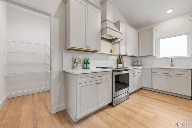 70 Eagles Watch Drive, Silex, MO 63377