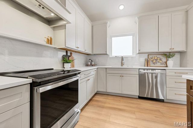 70 Eagles Watch Drive, Silex, MO 63377