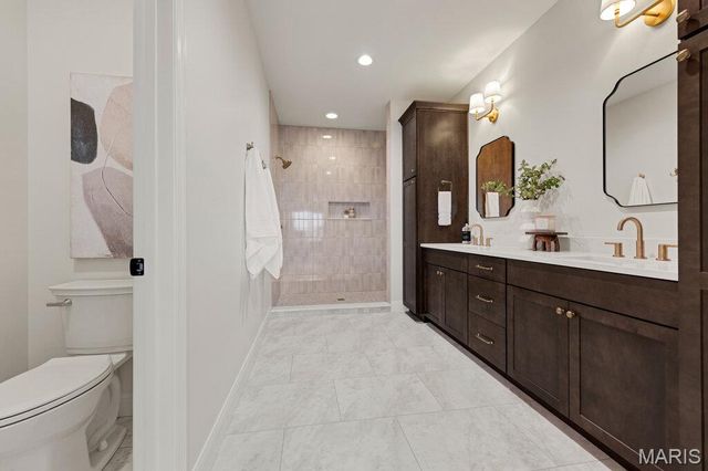 70 Eagles Watch Drive, Silex, MO 63377