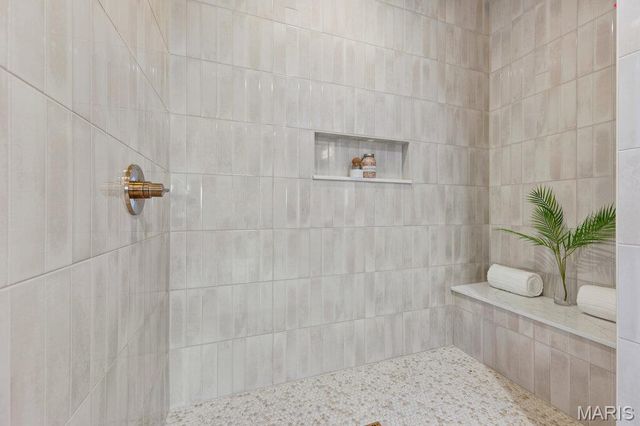 70 Eagles Watch Drive, Silex, MO 63377