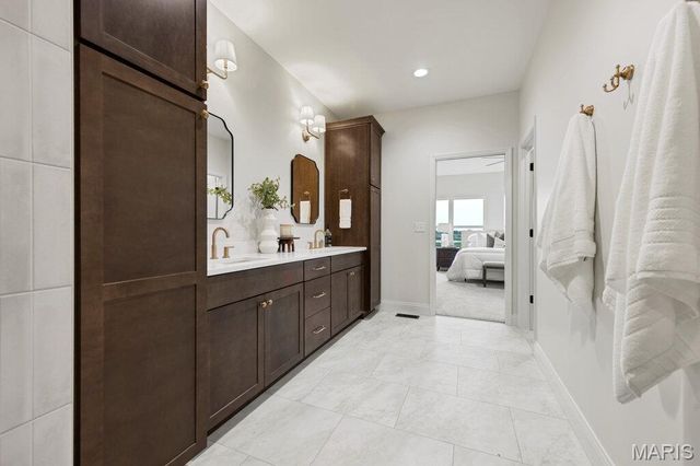 70 Eagles Watch Drive, Silex, MO 63377